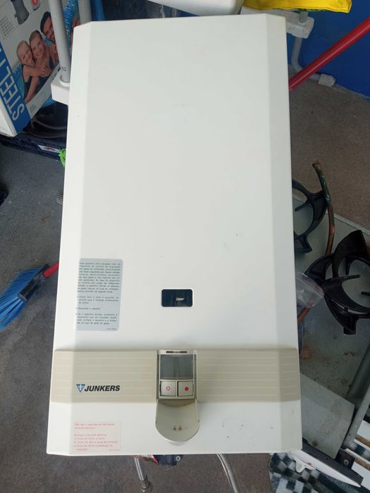Esquentador junkers