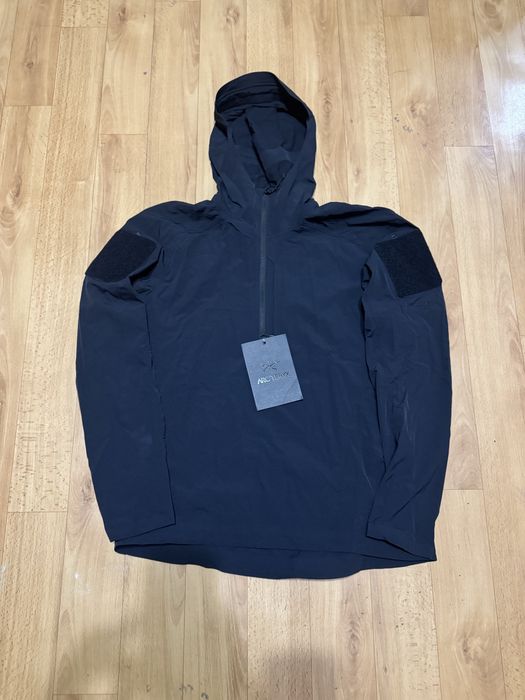 Продам анорак Arcteryx Leaf