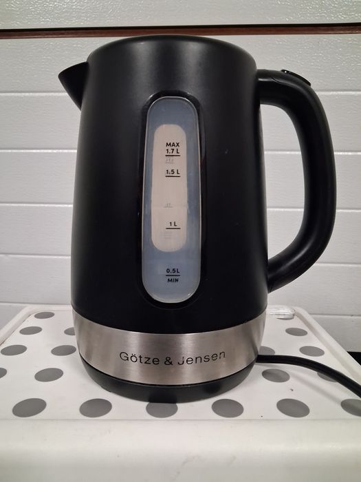 Czajnik elektryczny Götze & Jensen 1,7L