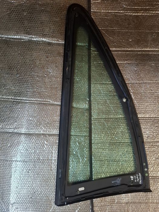 Vidro Lateral  Ilharga esq° Mercedes coupê Ano 2004 Original