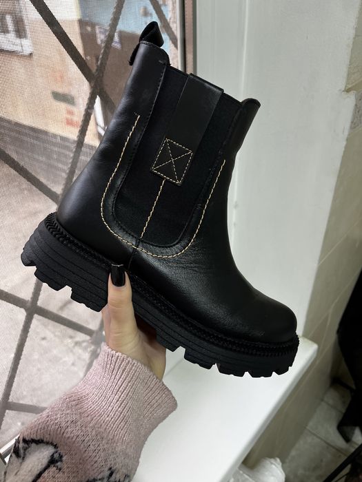 Продам кожанные зимние ботинки