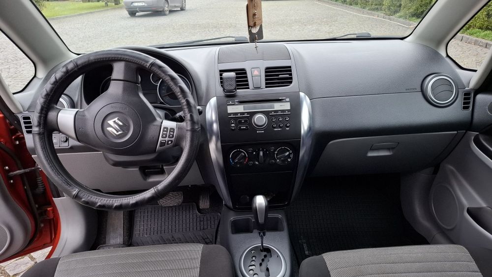 Продам Suzuki SX4 2012 р. 1.6 автомат