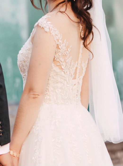 Suknia ślubna z gorsetem XS/34 wzrost 165+6,5