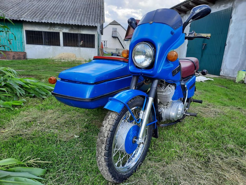 Іж планетка синя