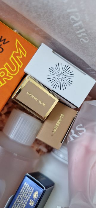 Fraser zestaw kosmetykow  burberry kors estee lauder  evo lom