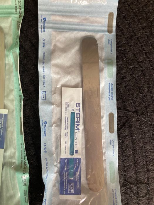 Szpatułka laryngologiczna