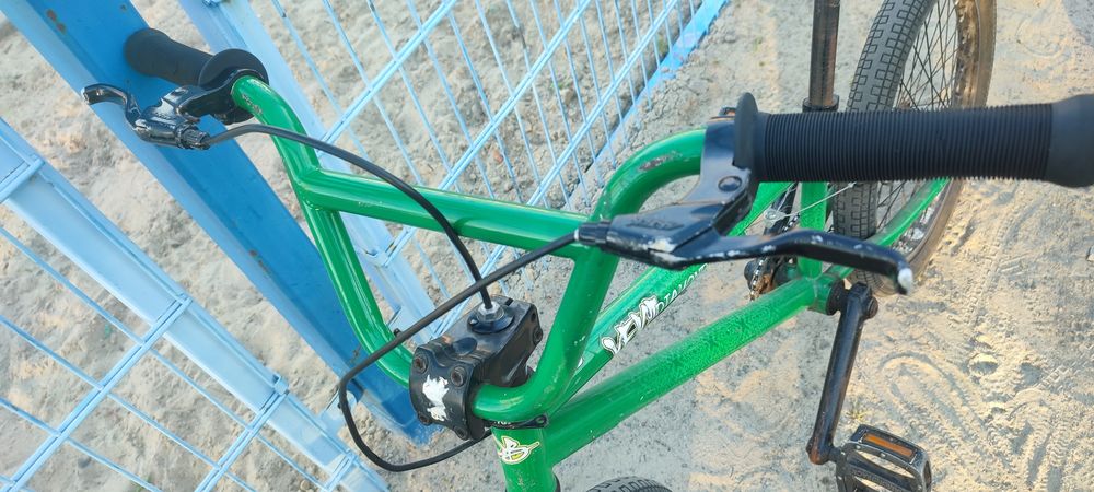 Продам BMX не дорого. Срочно