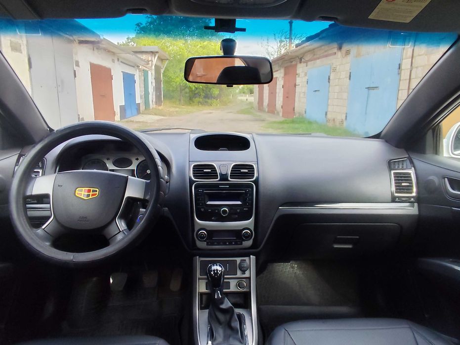 Geely Emgrand EC7