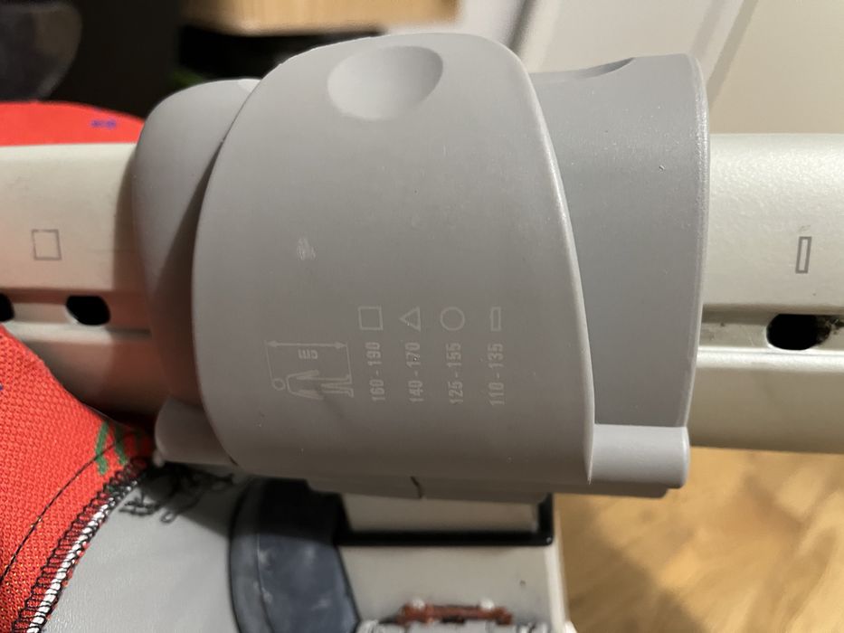 Moll Maximo Forte. Krzesło obrotowe dla dzieci