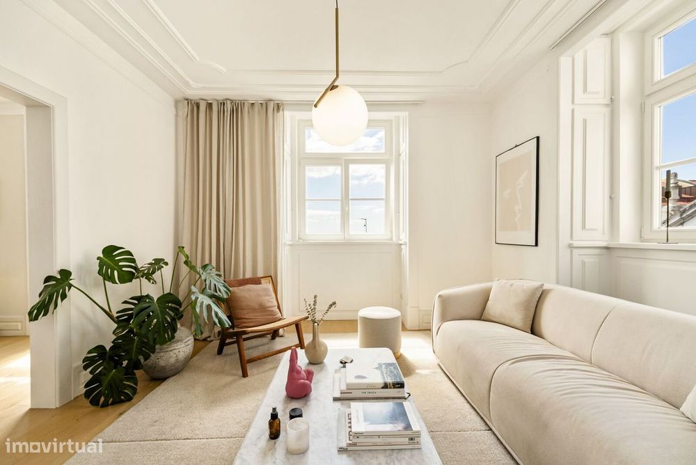 Apartamento T2 com vista, Castelo, Lisboa