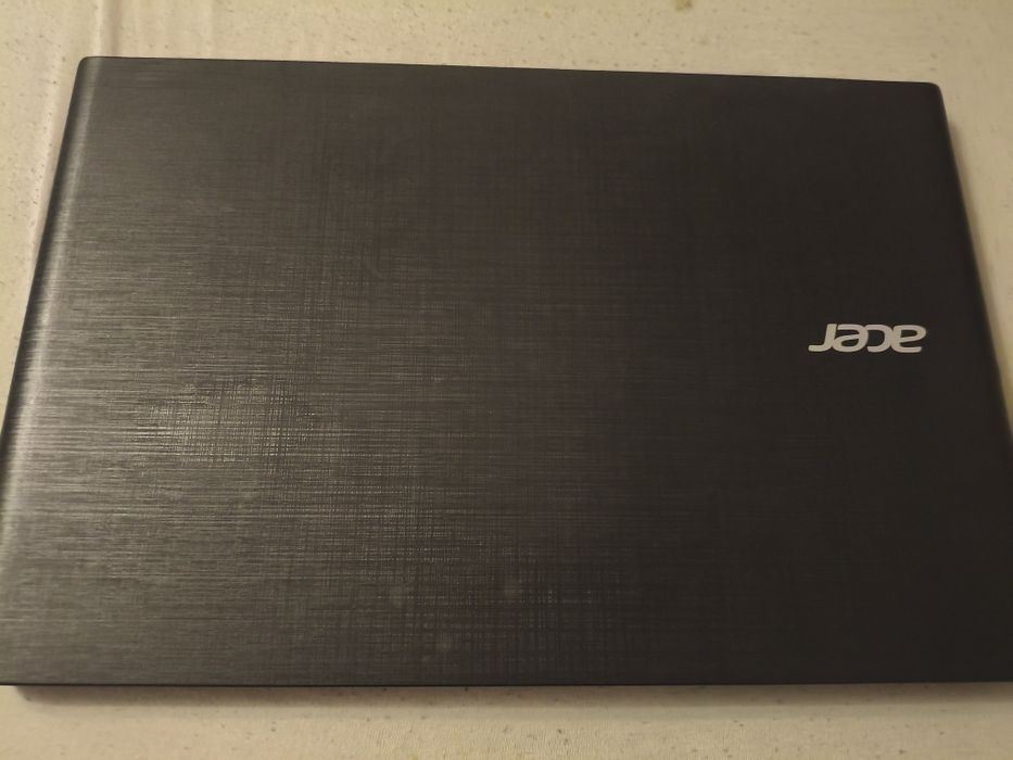 Laptop Acer aspire e17