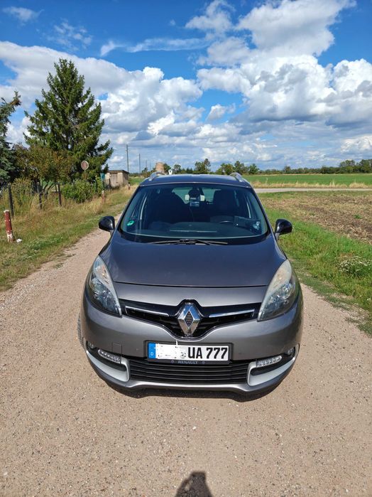 Renault Grand Scenic 3 • 2016 рік • 1.5 dCi • 7 місць