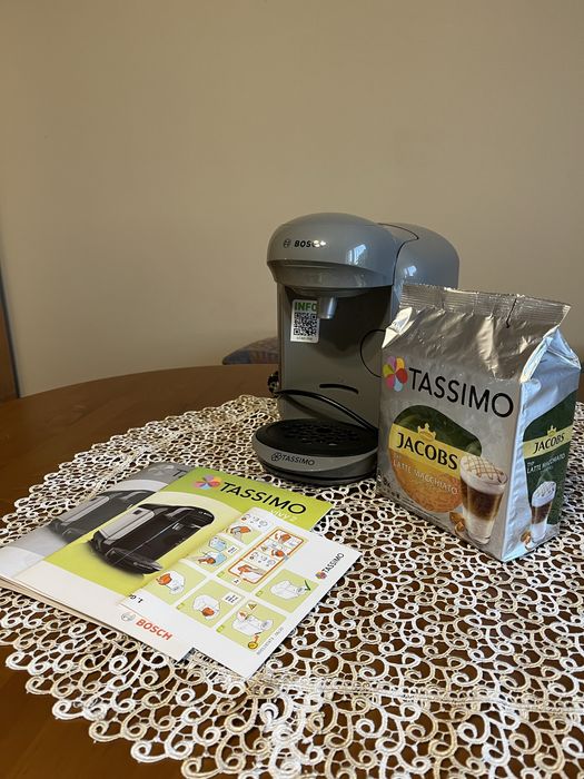 Ekspres do kawy na kapsułki Tassimo