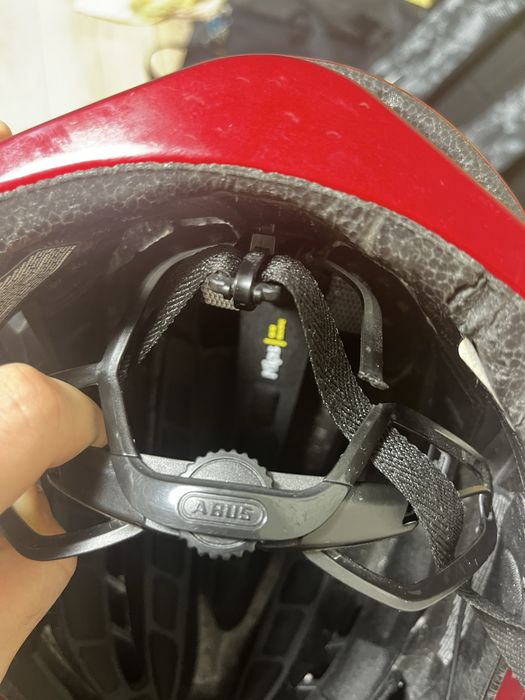 Шолом Abus оригінал