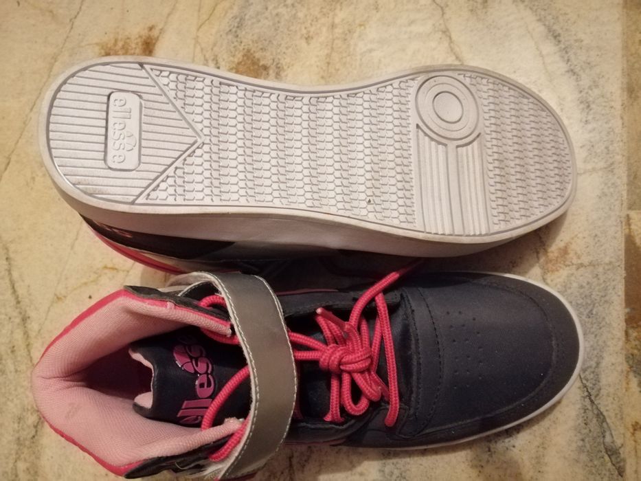 Buty damskie Ellesse nr 40, bdb stan