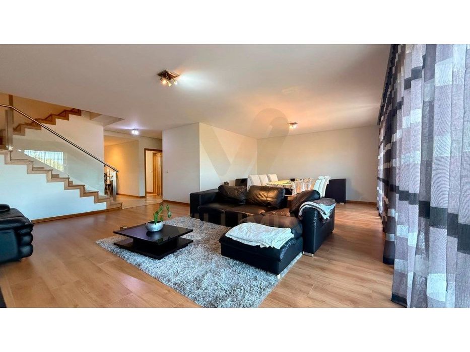 Apartamento T5 Duplex em Arcozelo - Ponte de Lima