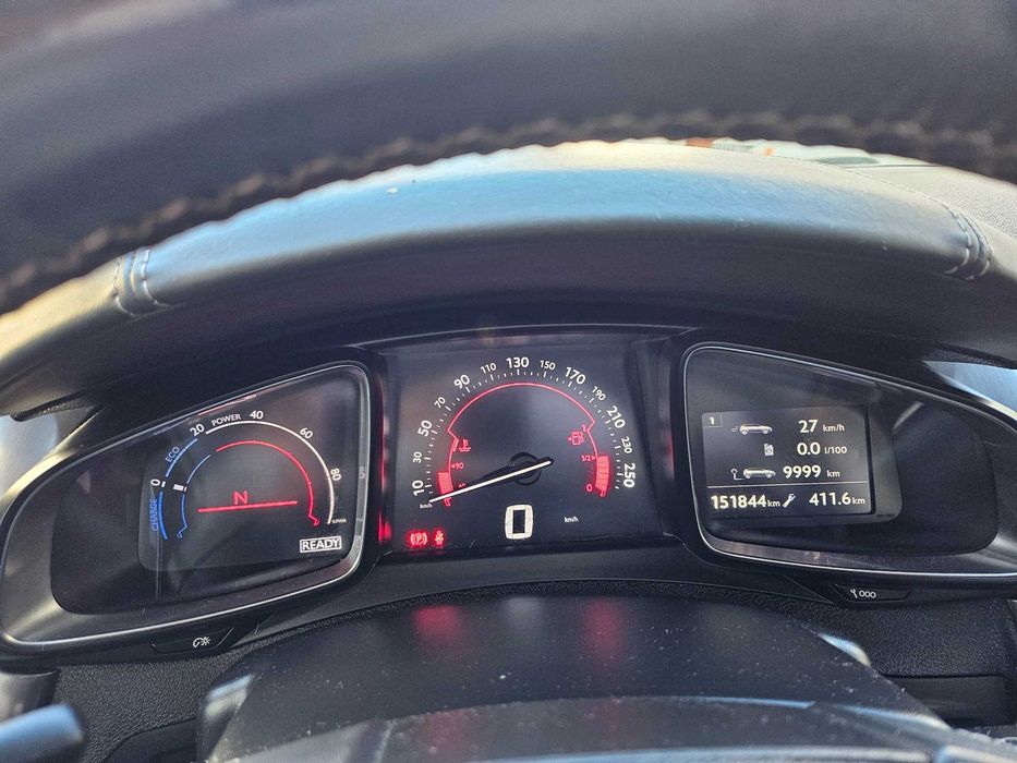 Vende-se DS5 Híbrido4
