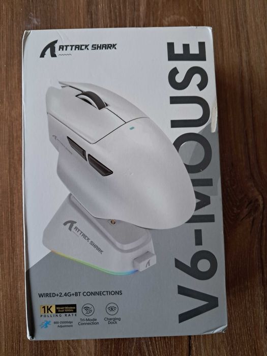Nowa bezprzewodowa myszka Attack Shark V6 troszkę uszkodzone opakowanie