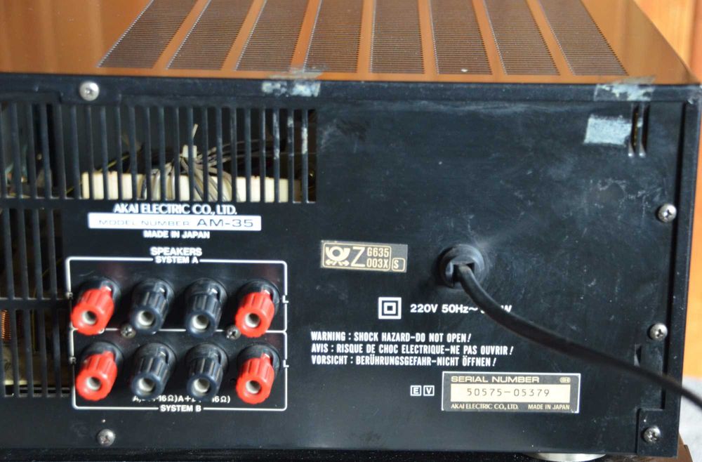 Akai AM-35 wzmacniacz stereo 2x110w  Japan