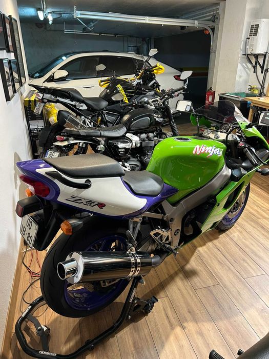 Kawasaki ZX-7R – 1997