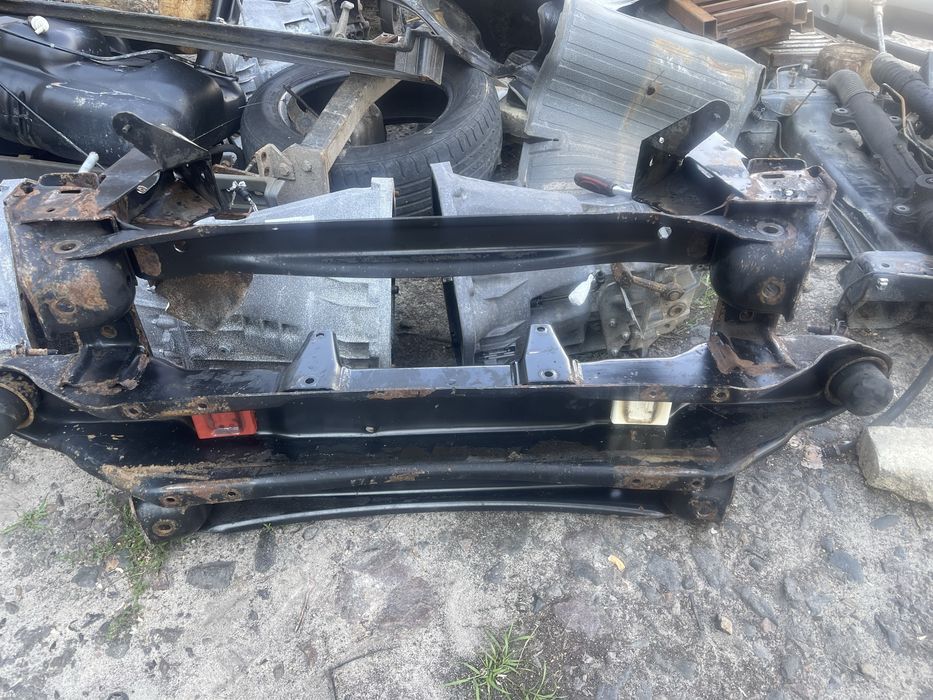 Mercedes sprinter 904 підрамник спарка