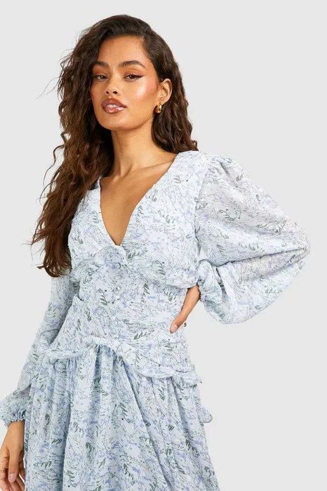 Ефектна сукня з шифону з відкритою спиною, на високу, розмір л, boohoo