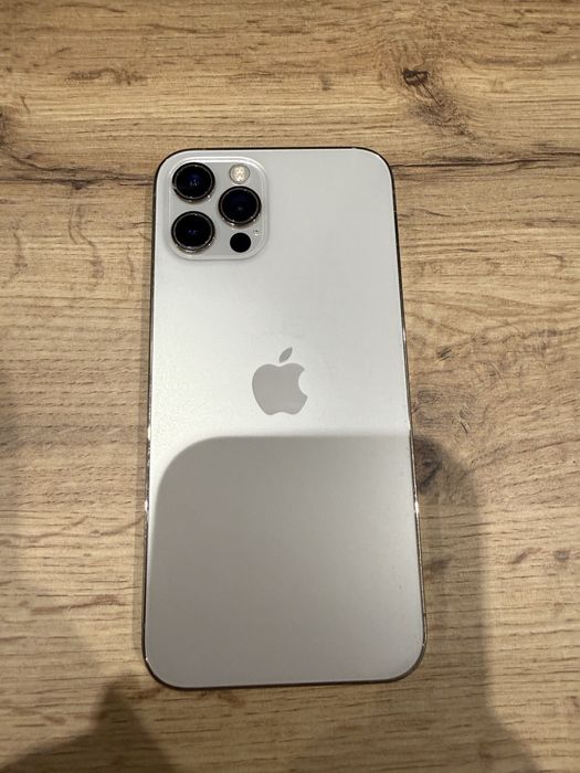 Sprzedam Iphone 12 pro