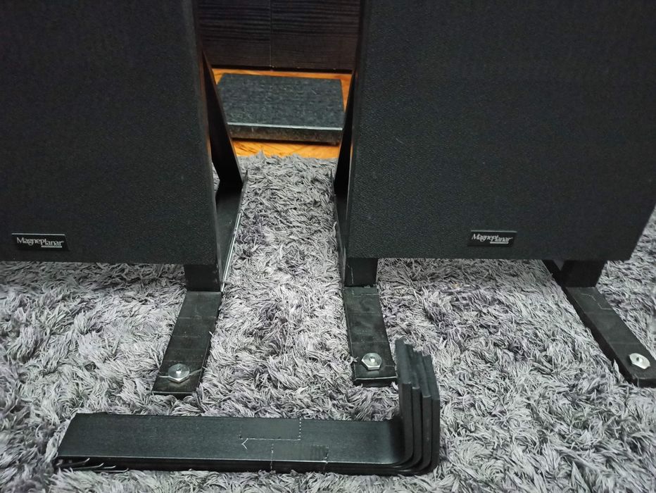 Colunas Magnepan LRS+