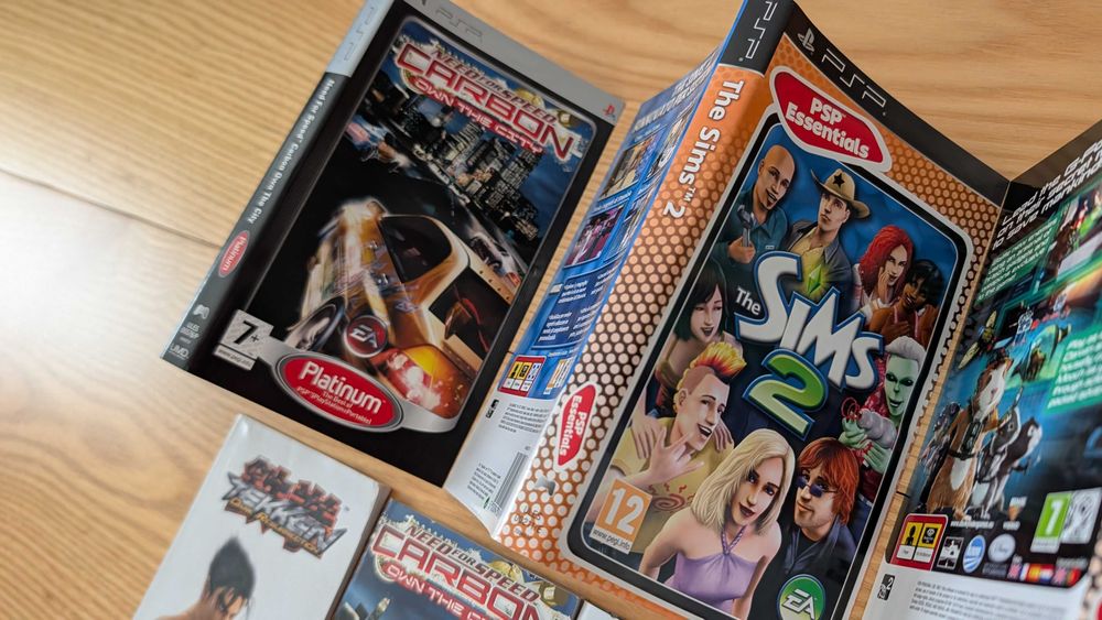 Zestaw - Okładki i instrukcje do gier na konsole Sony PSP