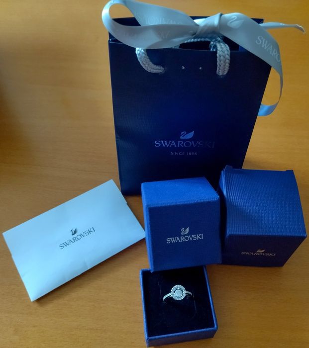 Anel Prata Swarovski Sparkling Dance