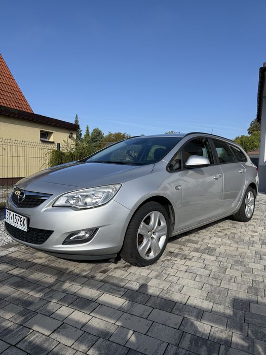 Sprzedam Astre J, 2010r, 1.6 benzyna !