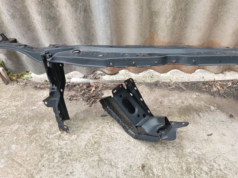 Передня панель Тойота Камрі 40