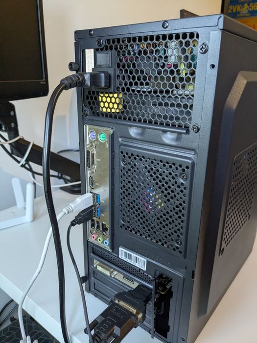 Computador pc desktop m-torre Ryzen 5500 16Gb GTX1050ti novo garantia