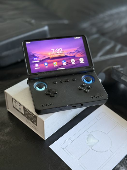 Retroid Pocket Flip 2