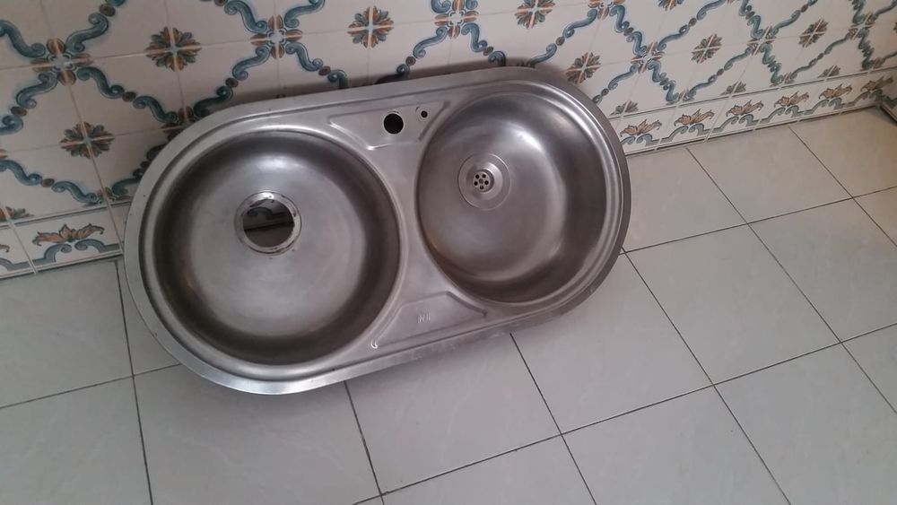 Lava loiças rodi em inox em bom estado