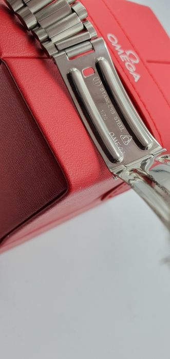 Vintage Omega Seamaster Electronic f300 Hz Chronometer - kamerton