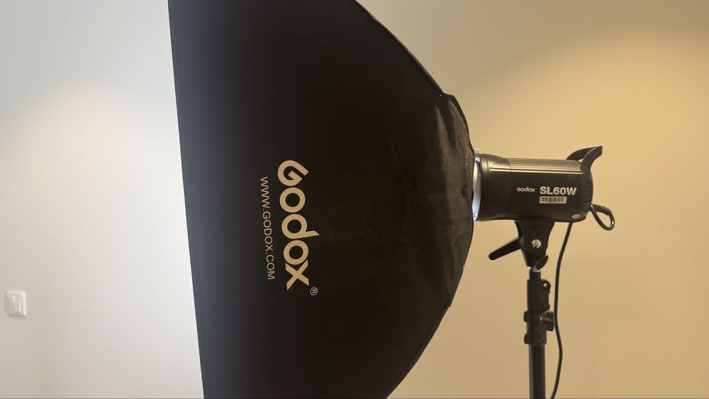 Godox Luz estudio SL 60 Watts