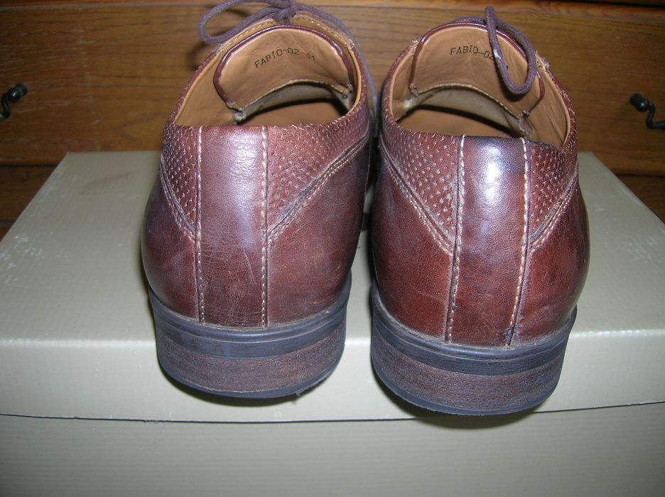 Półbuty, pantofle męskie skórzane- "Lasocki"- ciemny brąz -roz-41.