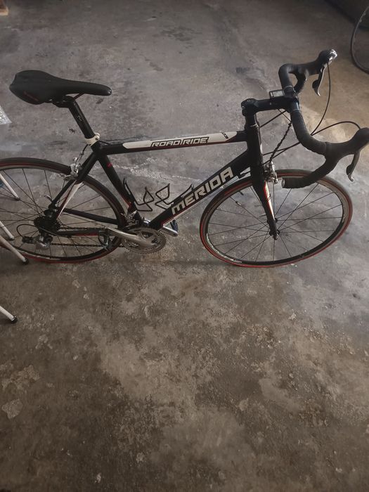 Bicicleta de estrada e montanha