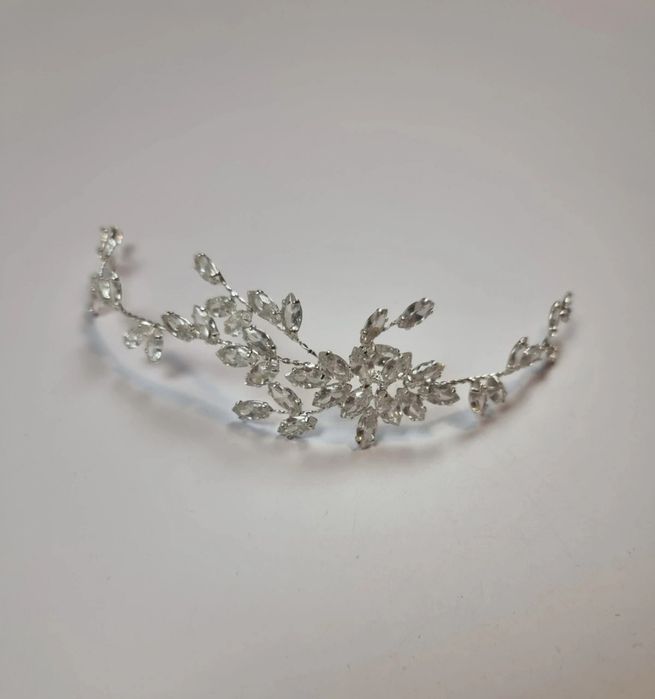 Ozdoba ślubna do włosów srebrno kryształowa gałązka piękna mieniąca