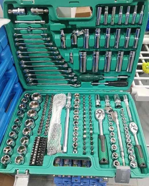 Продам набор профессиональных инструментов NEW TOOLS-216 (50270-NT216) на 216 ключей головок Набір інструментів ключів торцевих головок 216 предметів