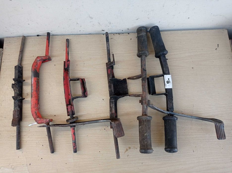 Stopki centralne - podnóżki - Komar, Romet, Jawa 50 (25.4)