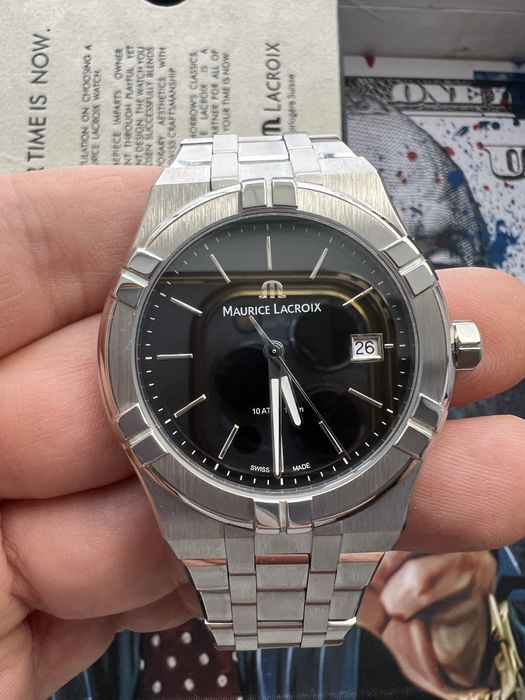 Maurice Lacroix Aikon AI1108-SS002-330-1