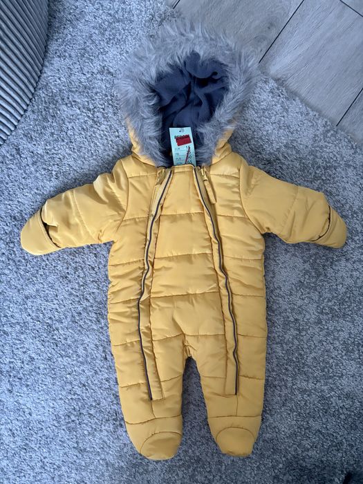 Kombinezon zimowy niemowlęcy rozmiar 62 Pepco mustard