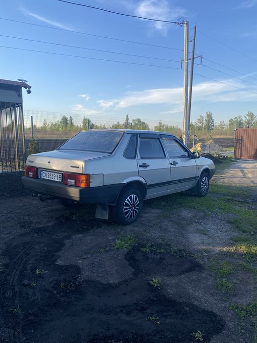 Продам ВАЗ 21099