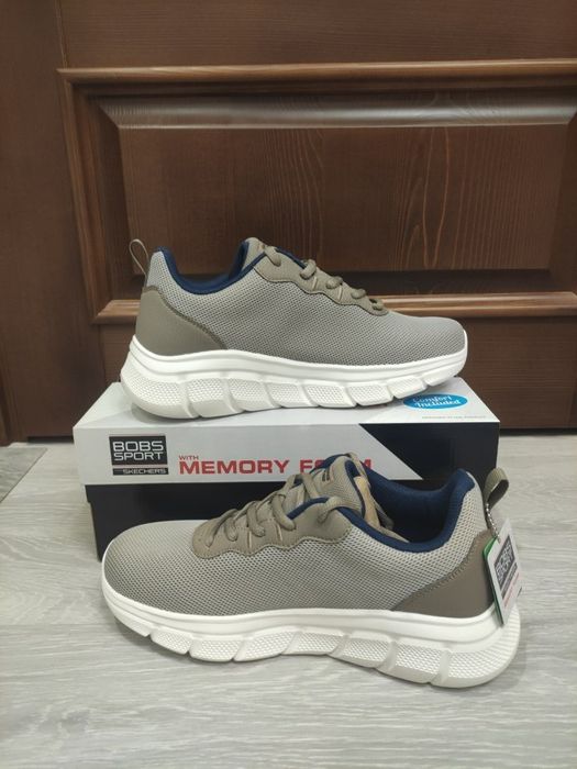 Original Skechers men's 43 розмір 28 см і 42 розмір 27 см