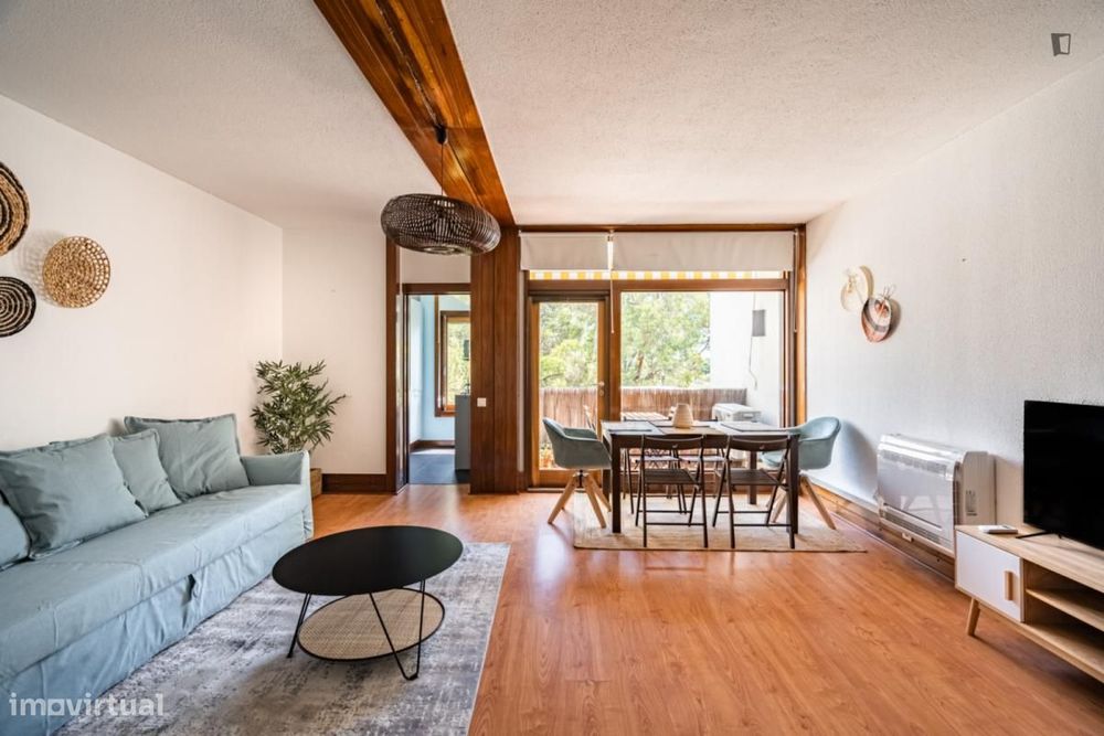 Apartamento com 2 quartos - localizado em Setubal