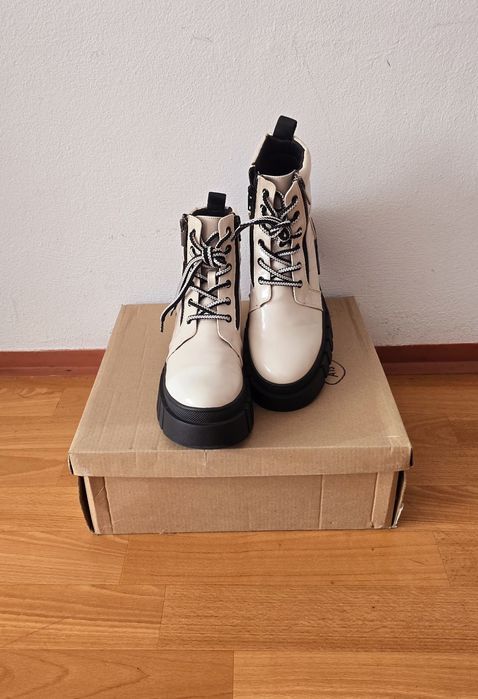 Buty damskie Steve Madden Incredible