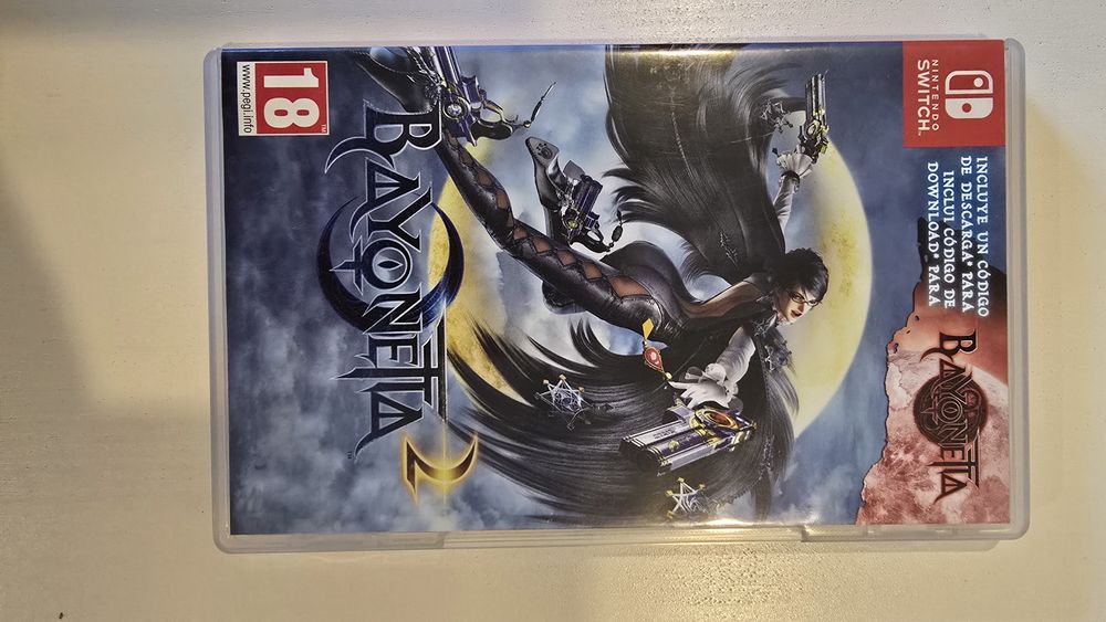 Vendo jogo Bayonetta 2 com código para Bayonetta 1