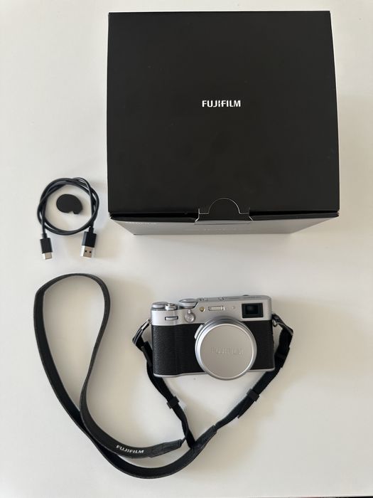 Фотокамера Fujifilm x-100vi silver+ гарантія